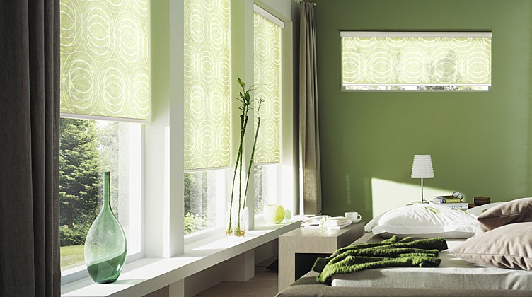 Free Hanging Blind 3