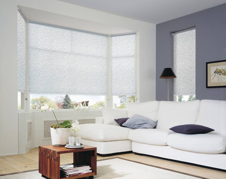 Free Hanging Blind 4