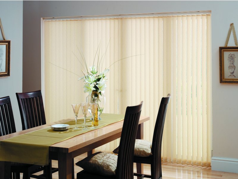 Vertical Blind 4